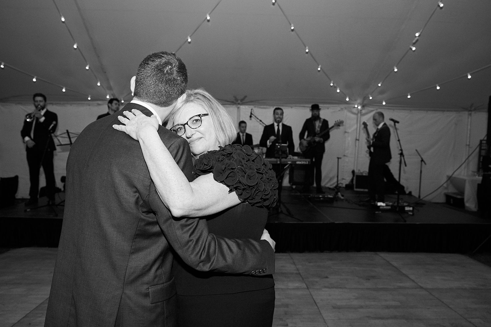 397_171021_SarahMikeWed_07522-copy